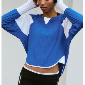 FREE PEOPLE SPOTLIGHT TOP BLUE WHITE M AND L